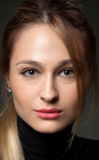 Анастасия Цымбалару /