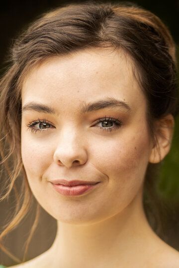  / Chloe Hayden
