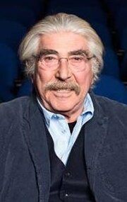 Ердал Озиагкилар / Erdal Özyagcilar