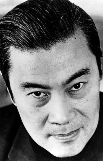 Берт Квук / Burt Kwouk