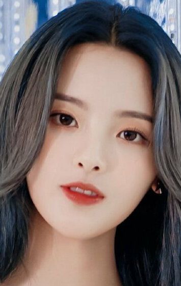 Ян Чаоюэ / Yang Chaoyue