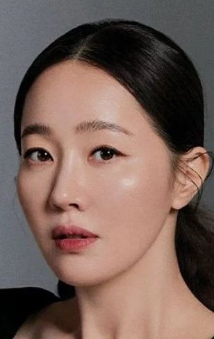Ом Джи-вон / Eom Ji-won