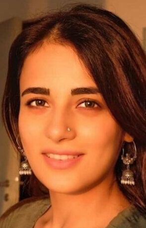 Радхика Мадан / Radhika Madan