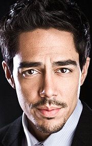 Зак Сантьяго / Zak Santiago