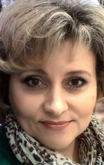Лариса Фирсова / 