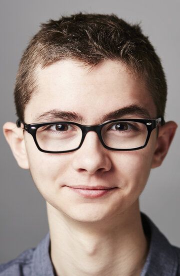  / Elliott Fullam