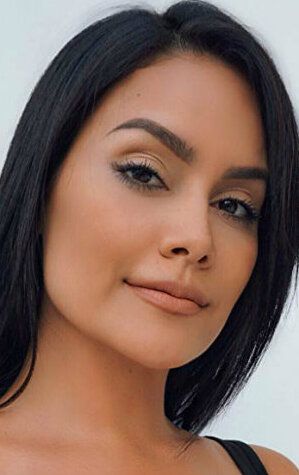  / Mimi Pabon