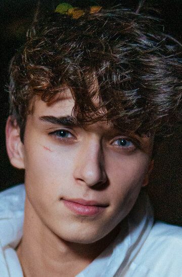  / Josh Richards