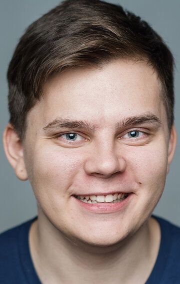 Алексей Лапин / 