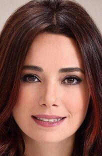 Озгю Намаль / Özgü Namal