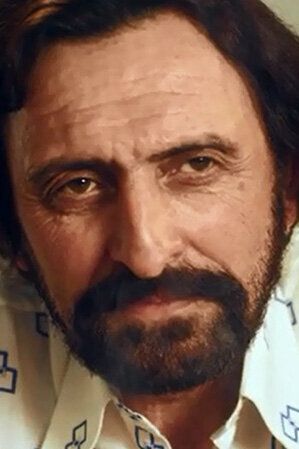 Александр Арутюнян / 