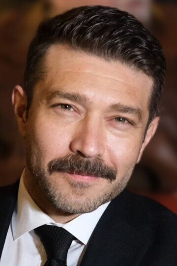 Эмре Башер / Emre Başer