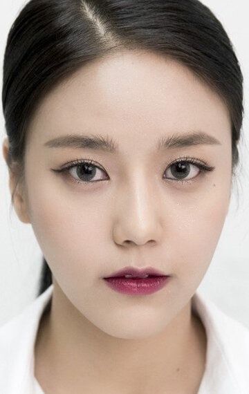 Щин Хе-джон / Shin Hye-jeong