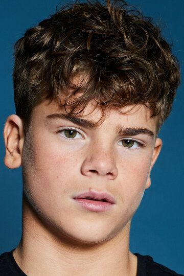  / Riley Stiles