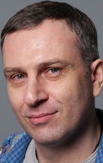Алексей Сдобнов / 