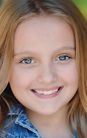  / Amelie McLain