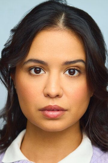  / Olivia Roldan