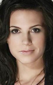 Леа Кейрнс / Leah Cairns