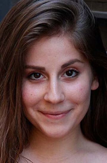  / Pelinsu Karayel
