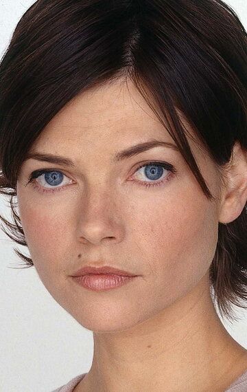 Николь де Бур / Nicole de Boer