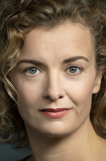 Люси Расселл / Lucy Russell