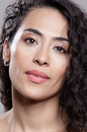 / Vicky Araico