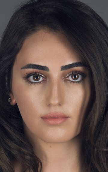 Селин Генч / Selin Genç