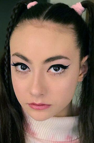  / Aleksandra Dragova