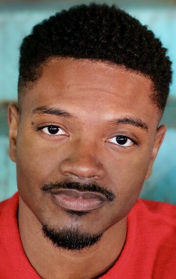  / Deiondre Teagle