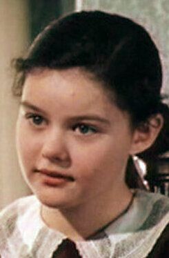Елена Лобкина / 