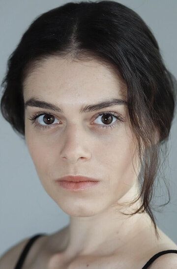 / Leona Sklenickova