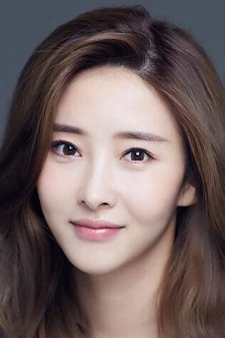 / Hu Dandan
