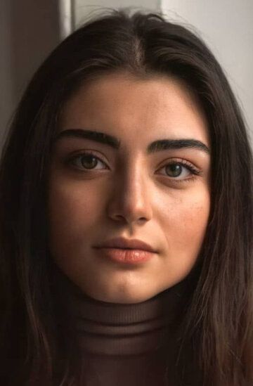  / Özge Törer
