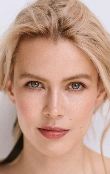 Александрина Макарова / 