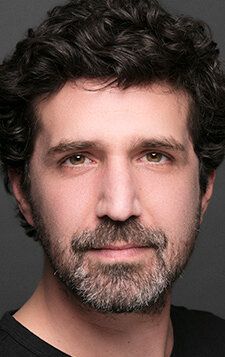 Барыш Ялчин / Baris Yalçin
