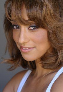 Леа Каннингэм / Leah Briese