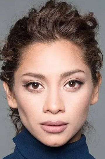  / Julia Mayorga