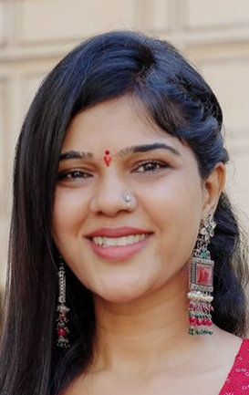  / Khushi Shah
