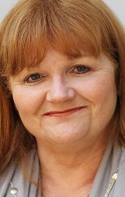Лесли Никол / Lesley Nicol