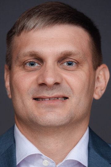 Роман Уздин / 