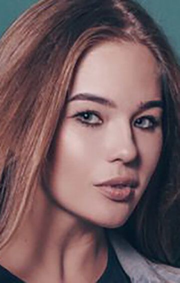Мила Сайфутдинова / 
