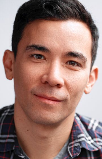 Конрад Рикамора / Conrad Ricamora