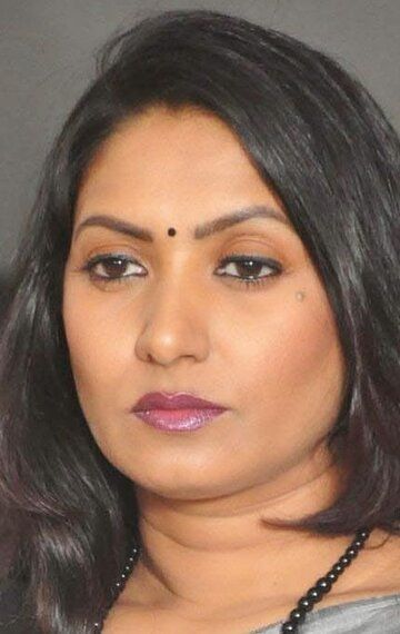 / Aamani