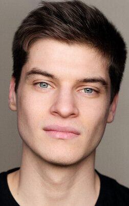  / Lewis Hayes