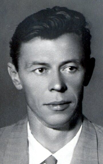 Лев Дубов / 