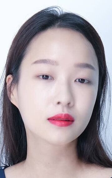 Щим Ён-ын / Shim Yeong-eun