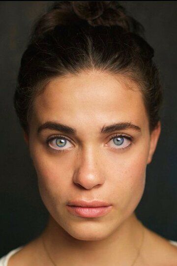/ Genevieve Chenneour