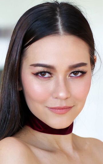  / Vanida Golten