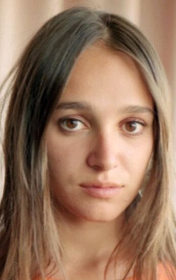 / Capucine Valmary