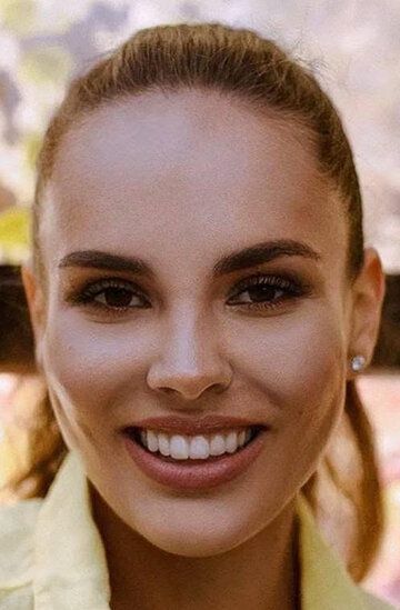 Галина Атаманова / 